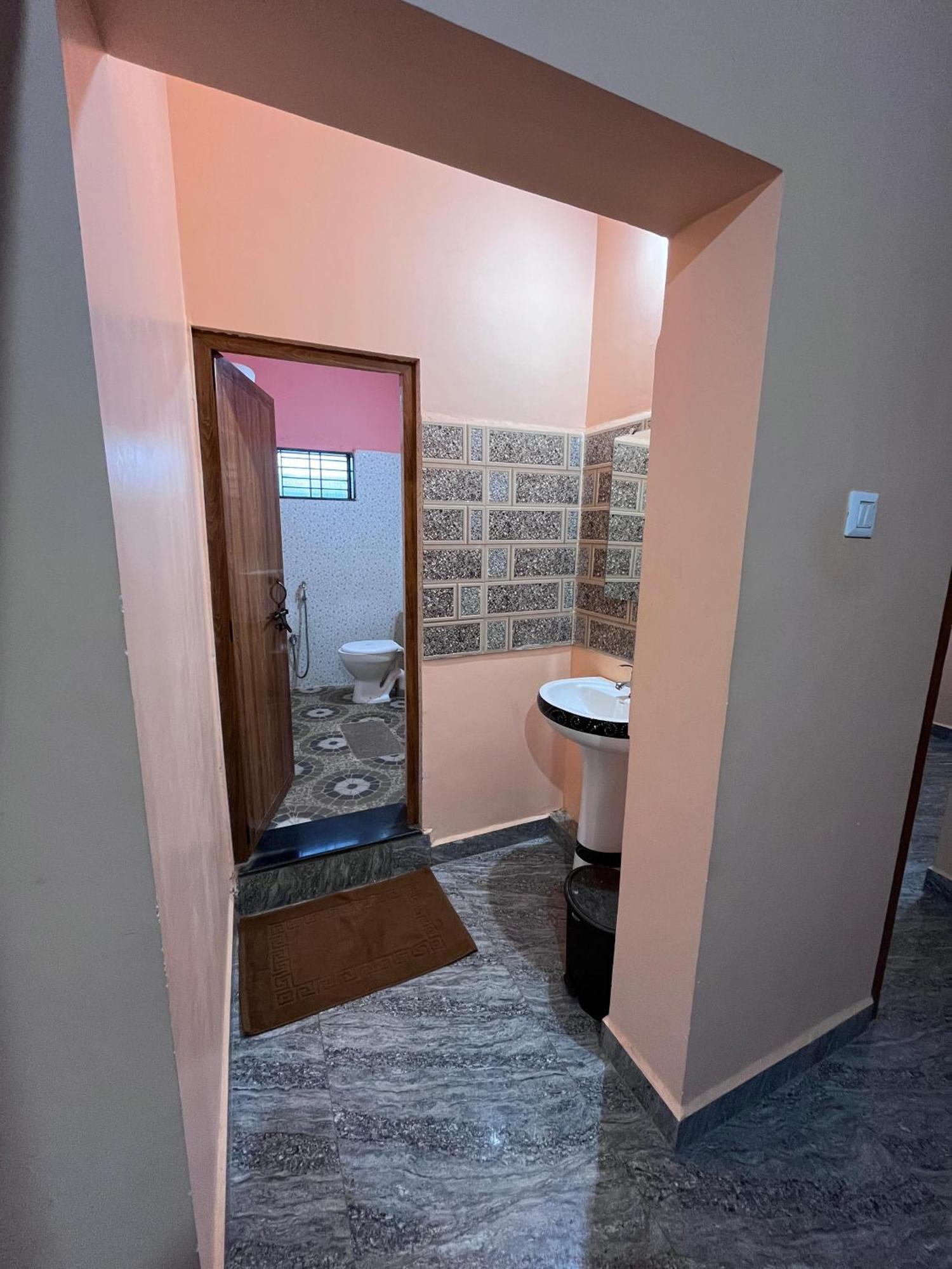 Hostelvk Gokarna *