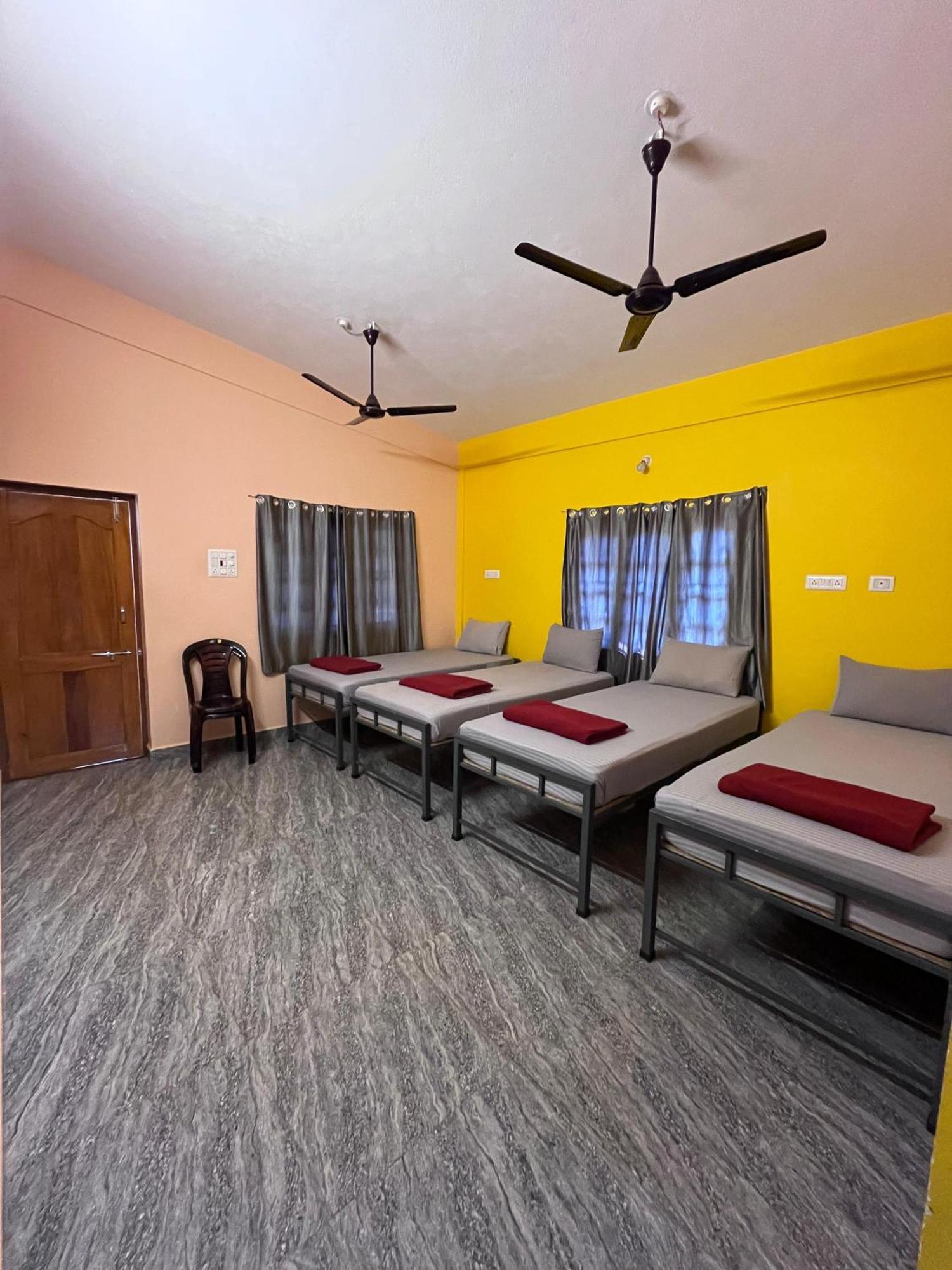 Hostelvk Gokarna